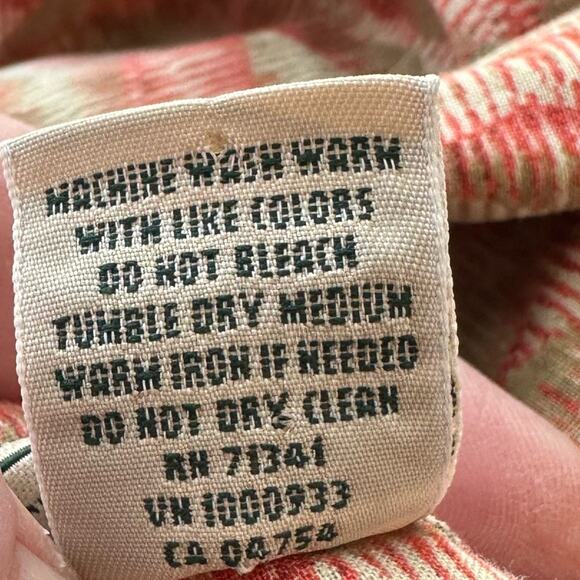 L.L. Bean Traditional Fit Button Up Shirt Size XL Red Tan - Picture 4 of 6